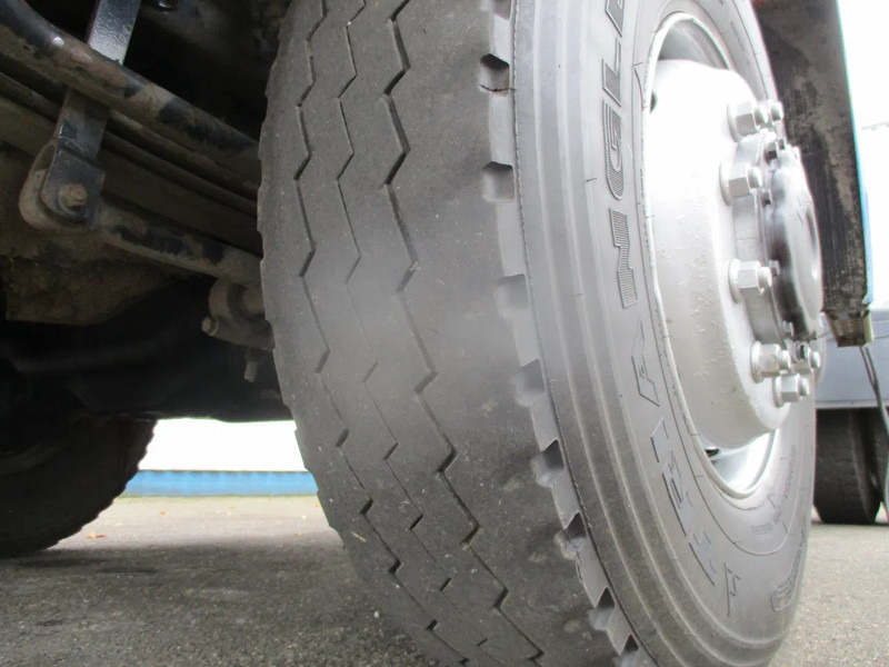 Cabeza tractora MAN TGA 18.480 /S , 4x4 , ZF Manual , Intarder , Airco: foto 11 Cabeza tractora MAN TGA 18.480 /S , 4x4 , ZF Manual , Intarder , Airco: foto 11