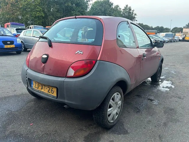 Ford Ka 1.3 , export / handel - Hatchback: foto 3 Ford Ka 1.3 , export / handel - Hatchback: foto 3