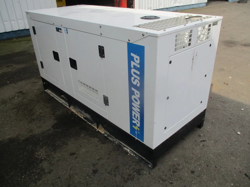 Plus Power GF2-30 , 30 KV , New Diesel generator ,3 Phase , 2 pieces in stock - Generador industriale: foto 4 Plus Power GF2-30 , 30 KV , New Diesel generator ,3 Phase , 2 pieces in stock - Generador industriale: foto 4