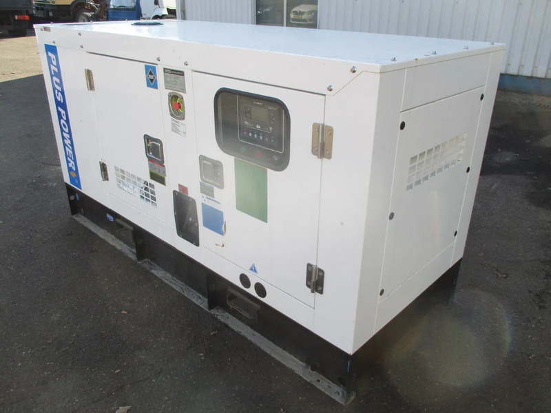 Plus Power GF2-50 , New Diesel generator , 63 KVA , 3 Phase , 3 Pieces in stock - Generador industriale: foto 5 Plus Power GF2-50 , New Diesel generator , 63 KVA , 3 Phase , 3 Pieces in stock - Generador industriale: foto 5