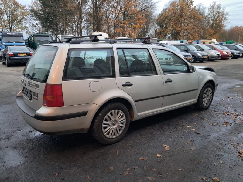 Volkswagen Golf 1.6 Variant , Automatic , Airco , Belgium Regestration - Coche: foto 3 Volkswagen Golf 1.6 Variant , Automatic , Airco , Belgium Regestration - Coche: foto 3