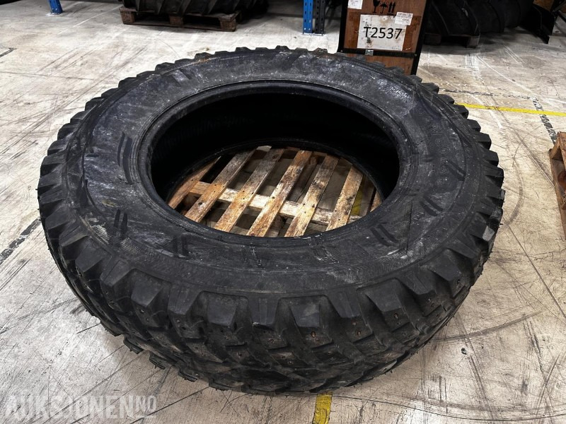 1 stk. Nokian TRI 2 480/80 R38 dekk - Neumático para Maquinaria agrícola: foto 1 1 stk. Nokian TRI 2 480/80 R38 dekk - Neumático para Maquinaria agrícola: foto 1