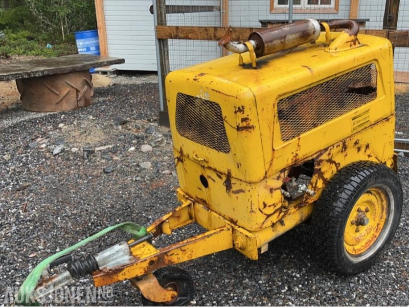 1900 Atlas Copco UT2 Kompressor - Perforadora: foto 1 1900 Atlas Copco UT2 Kompressor - Perforadora: foto 1