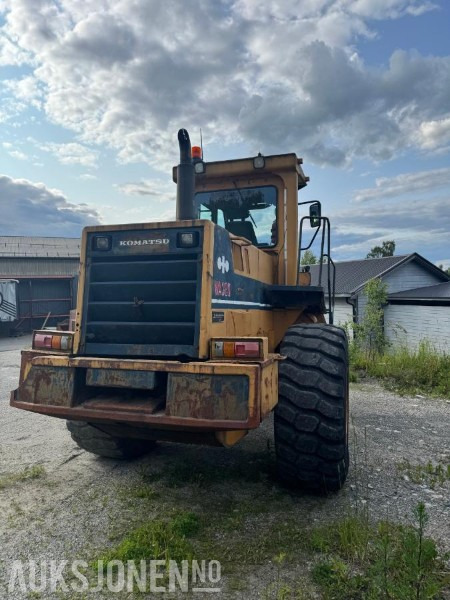 1988 Komatsu WA380 hjullaster - Cargadora de ruedas: foto 5 1988 Komatsu WA380 hjullaster - Cargadora de ruedas: foto 5