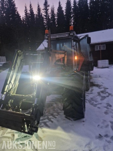 1993 Massey Ferguson 3085 Ettermontert turbo LED-lys Dynashift - Tractor: foto 2 1993 Massey Ferguson 3085 Ettermontert turbo LED-lys Dynashift - Tractor: foto 2