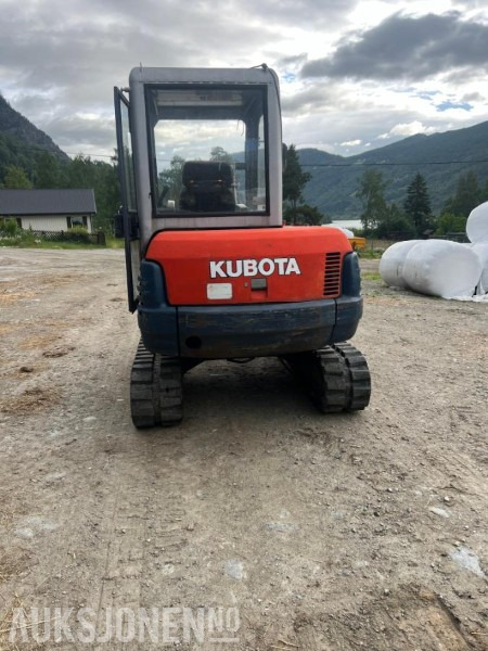1997 Kubota KX 121-2 gravemaskin med 2 skuffer og klype - Excavadora: foto 4 1997 Kubota KX 121-2 gravemaskin med 2 skuffer og klype - Excavadora: foto 4