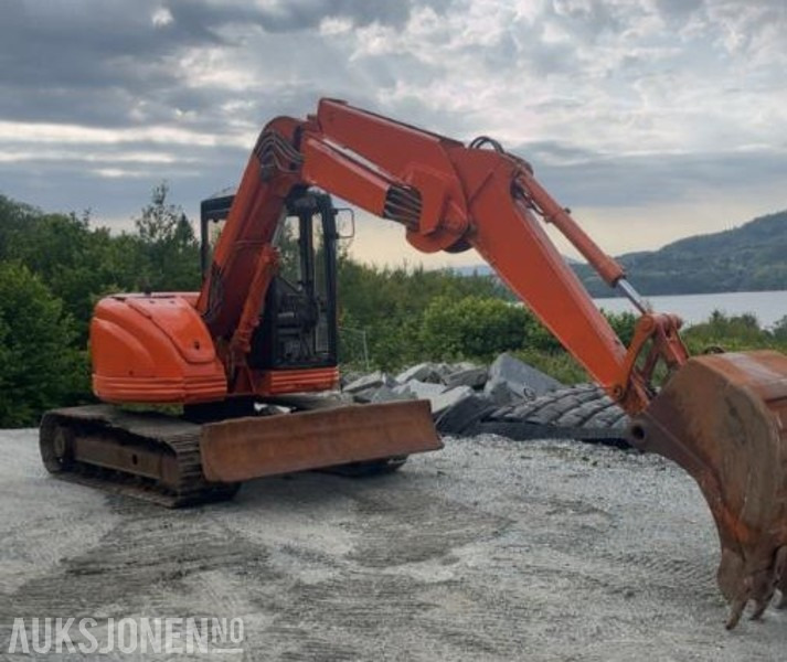 1998 Hitachi Ex 75ur MVA FRI - Excavadora: foto 4 1998 Hitachi Ex 75ur MVA FRI - Excavadora: foto 4