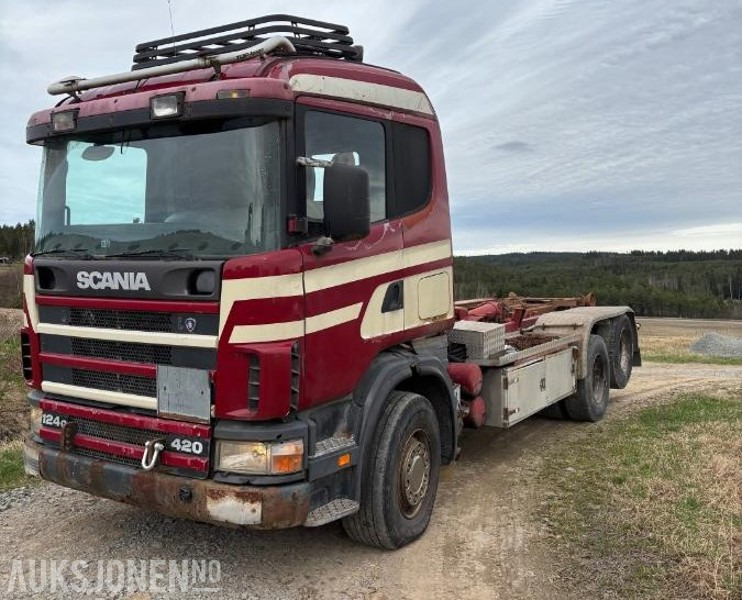 1999 Scania R-serie R124 KROKLØFT - Camión multibasculante: foto 1 1999 Scania R-serie R124 KROKLØFT - Camión multibasculante: foto 1