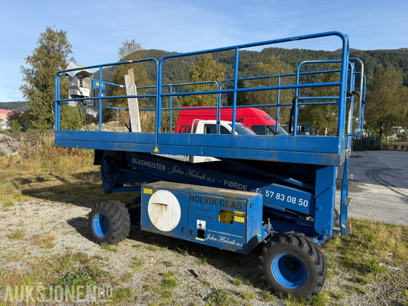 2001 UpRight SL30 Sakselift 2963 timer Maks arbeidshøyde: 11,0 m - Plataforma elevadora: foto 1 2001 UpRight SL30 Sakselift 2963 timer Maks arbeidshøyde: 11,0 m - Plataforma elevadora: foto 1
