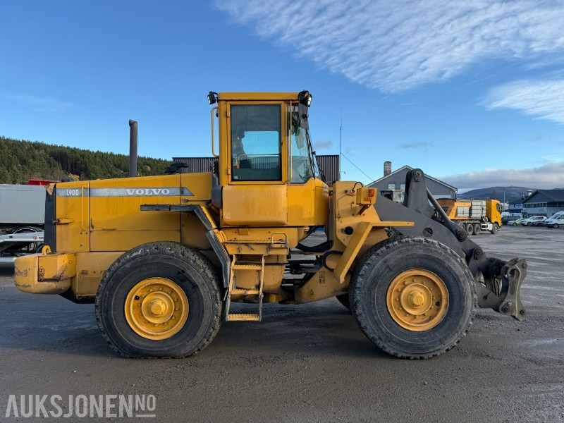 2001 Volvo L90D - 8868t - 17 000kg - Cargadora de ruedas: foto 4 2001 Volvo L90D - 8868t - 17 000kg - Cargadora de ruedas: foto 4