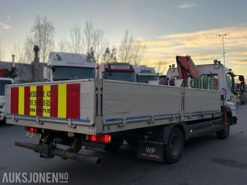 2004 Mercedes-Benz Atego 818/36 AT – Planbil med Fassi F60 kran – EU-godkjent til 02/2026 – Kjørbar - Camión grúa: foto 5 2004 Mercedes-Benz Atego 818/36 AT – Planbil med Fassi F60 kran – EU-godkjent til 02/2026 – Kjørbar - Camión grúa: foto 5