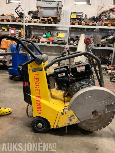 2009 Wacker Neuson BFS 1350AL - Asfalt og betongsag. - Equipo de construcción: foto 2 2009 Wacker Neuson BFS 1350AL - Asfalt og betongsag. - Equipo de construcción: foto 2