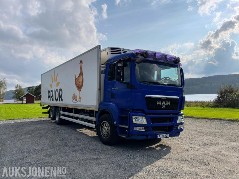 2010 MAN TGX 26.440 6x2 Skapbil | Thermo King TS-600E aggregat | Zepro bakløft - Camión caja cerrada: foto 3 2010 MAN TGX 26.440 6x2 Skapbil | Thermo King TS-600E aggregat | Zepro bakløft - Camión caja cerrada: foto 3