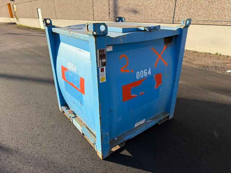 2011 Fuel Proof 1000L dieseltank med generator-tilkobling - Equipo de construcción: foto 1 2011 Fuel Proof 1000L dieseltank med generator-tilkobling - Equipo de construcción: foto 1