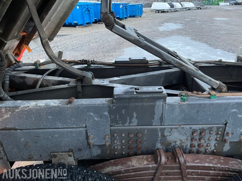 Camión volquete 2011 Scania R560 6X4 Brøyterigget Tippbil, Eu godkjent til 28.05.2026: foto 38