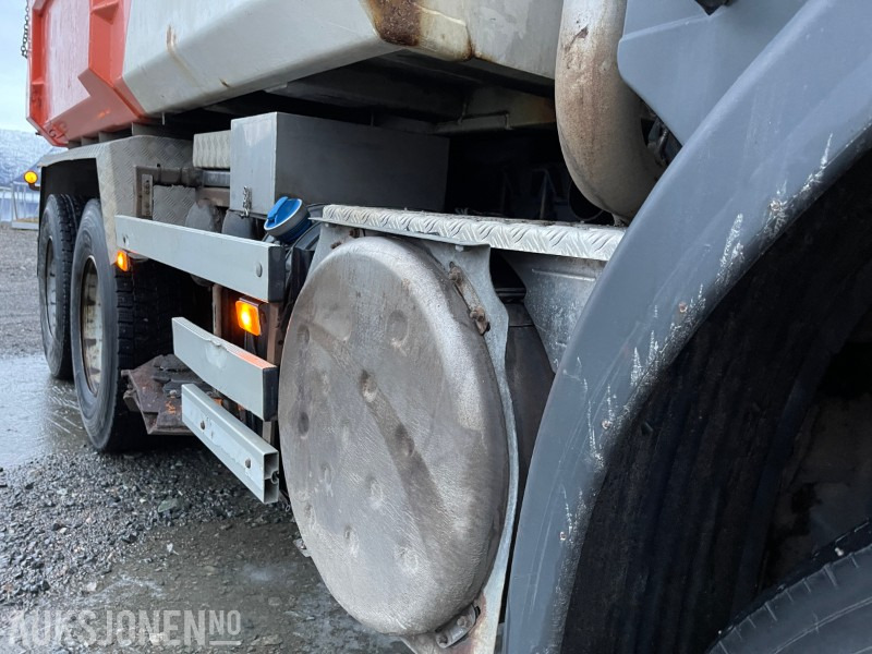 Camión volquete 2011 Scania R560 6X4 Brøyterigget Tippbil, Eu godkjent til 28.05.2026: foto 28