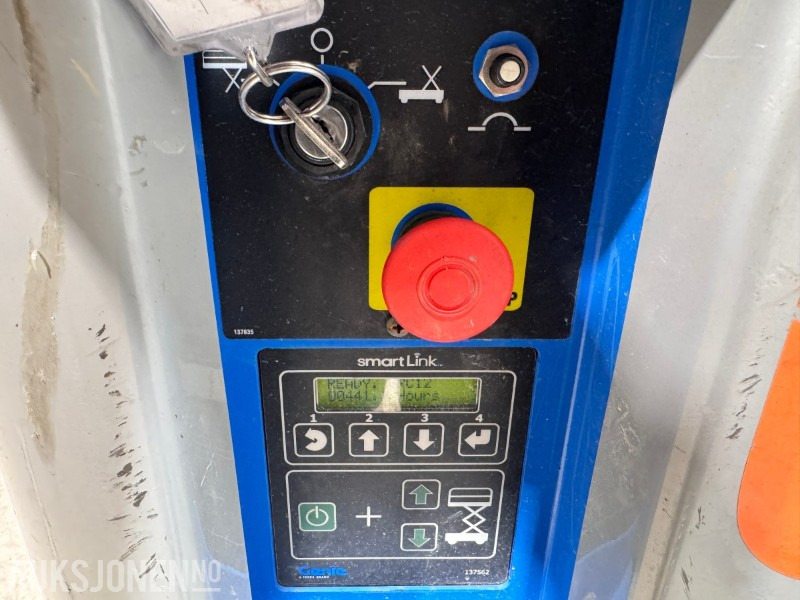 2013 Genie GRC-12 - 5,5m mastelift - Plataforma elevadora: foto 5 2013 Genie GRC-12 - 5,5m mastelift - Plataforma elevadora: foto 5