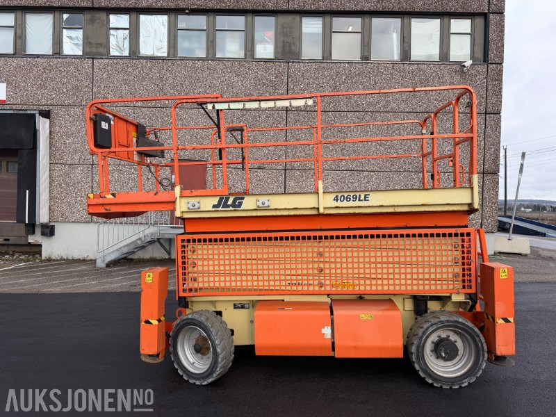 2014 JLG 4069LE - elektrisk sakselift med arbeidshøyde på 14m - Plataforma elevadora: foto 3 2014 JLG 4069LE - elektrisk sakselift med arbeidshøyde på 14m - Plataforma elevadora: foto 3