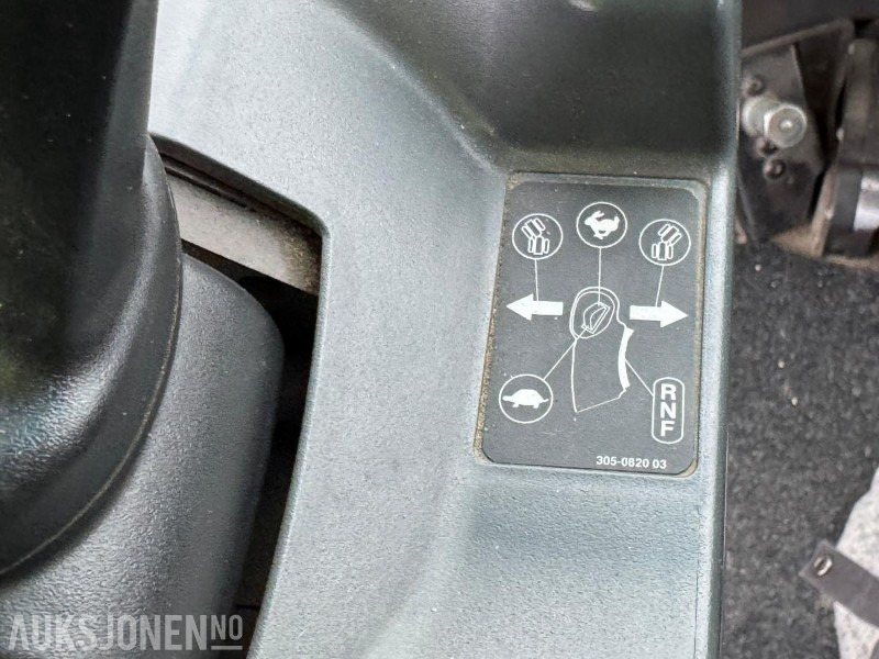 Cargadora de ruedas 2015 CAT 966M FOREST MACHINE HJULLASTER, VEKT, SENTRALSMØRING, FULL SERVICEHISTORIKK, SKUFFE: foto 36 Cargadora de ruedas 2015 CAT 966M FOREST MACHINE HJULLASTER, VEKT, SENTRALSMØRING, FULL SERVICEHISTORIKK, SKUFFE: foto 36