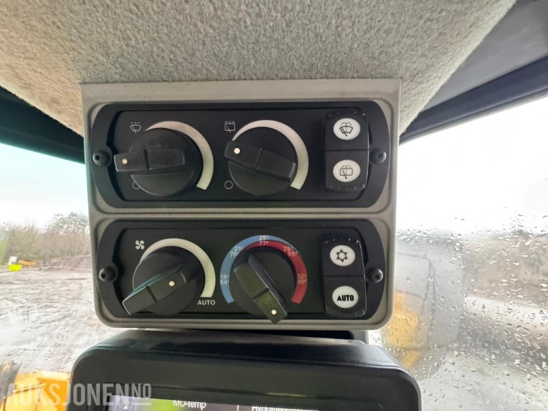 Cargadora de ruedas 2015 CAT 966M FOREST MACHINE HJULLASTER, VEKT, SENTRALSMØRING, FULL SERVICEHISTORIKK, SKUFFE: foto 33 Cargadora de ruedas 2015 CAT 966M FOREST MACHINE HJULLASTER, VEKT, SENTRALSMØRING, FULL SERVICEHISTORIKK, SKUFFE: foto 33