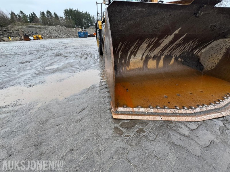 Cargadora de ruedas 2015 CAT 966M FOREST MACHINE HJULLASTER, VEKT, SENTRALSMØRING, FULL SERVICEHISTORIKK, SKUFFE: foto 11 Cargadora de ruedas 2015 CAT 966M FOREST MACHINE HJULLASTER, VEKT, SENTRALSMØRING, FULL SERVICEHISTORIKK, SKUFFE: foto 11