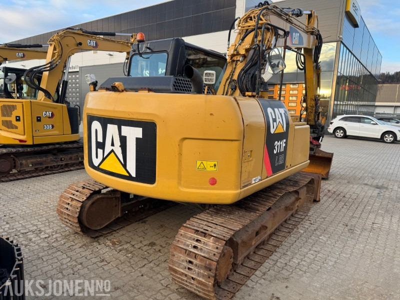 2015 Cat 311F GRAVEMASKIN, ROTOTILT, PUSSESKUFFE, SENTRALSMØRING - Excavadora: foto 5 2015 Cat 311F GRAVEMASKIN, ROTOTILT, PUSSESKUFFE, SENTRALSMØRING - Excavadora: foto 5