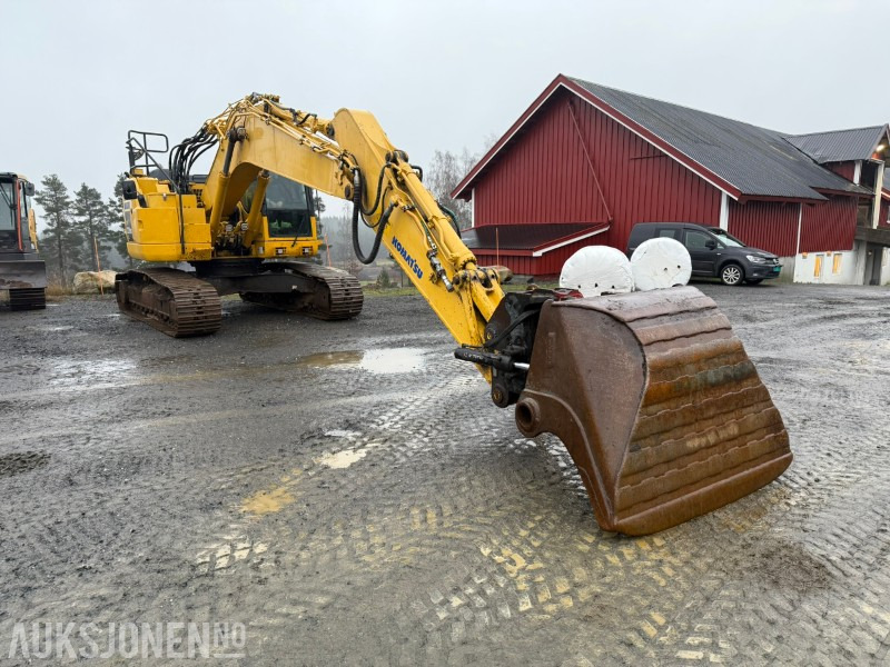 2015 Komatsu PC228USLC-10 / Tiltrotator / Leica GPS / Sentralsmøring / S70 - Excavadora: foto 3 2015 Komatsu PC228USLC-10 / Tiltrotator / Leica GPS / Sentralsmøring / S70 - Excavadora: foto 3
