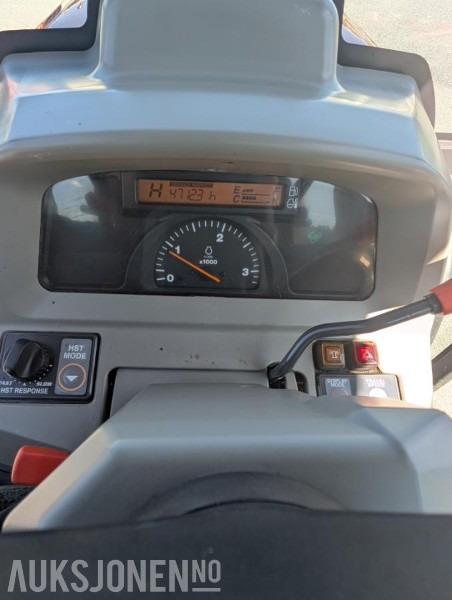 Tractor 2015 Kubota L4240: foto 7
