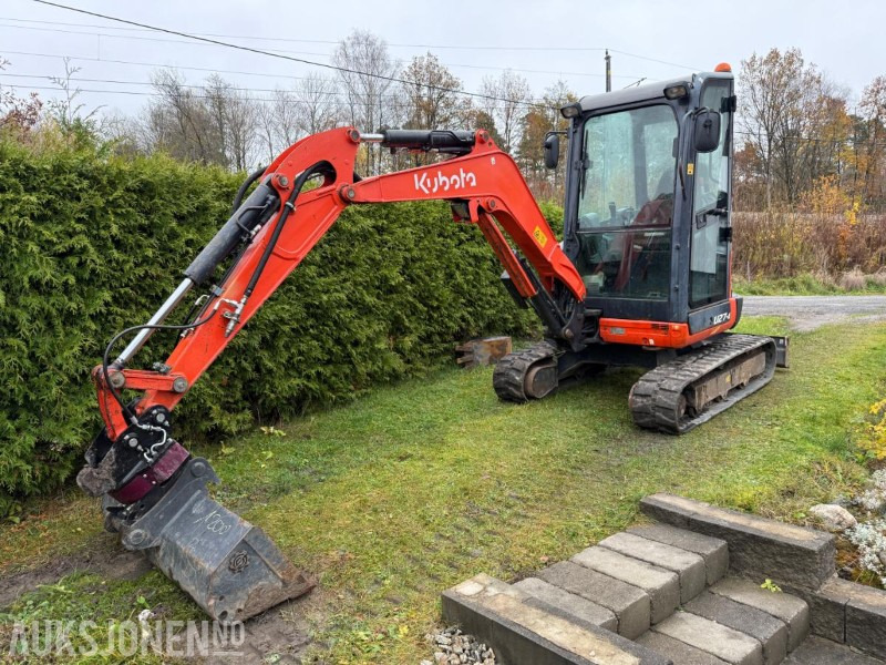 2016 Kubota U27-4 MINIGRAVER ROTOR 2 SKUFFER SERVICEHISTORIKK 2430 TIMER - Miniexcavadora: foto 1 2016 Kubota U27-4 MINIGRAVER ROTOR 2 SKUFFER SERVICEHISTORIKK 2430 TIMER - Miniexcavadora: foto 1