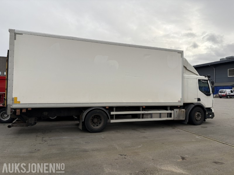2016 VOLVO FE 320 4X2. SKAPBIL. EU-GODKJENT 05.25. FULL SIDEÅPNING. ZEPRO LØFTELEM. EURO6. REPOBJEKT - Camión caja cerrada: foto 4 2016 VOLVO FE 320 4X2. SKAPBIL. EU-GODKJENT 05.25. FULL SIDEÅPNING. ZEPRO LØFTELEM. EURO6. REPOBJEKT - Camión caja cerrada: foto 4