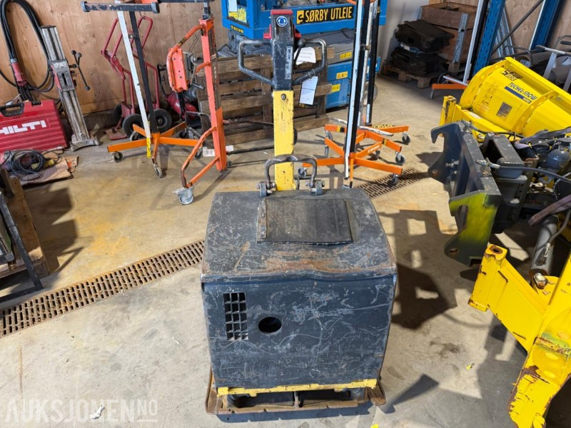 2017 Bomag BPR 100/80D vibroplate - 710kg. - Rodillo: foto 5 2017 Bomag BPR 100/80D vibroplate - 710kg. - Rodillo: foto 5