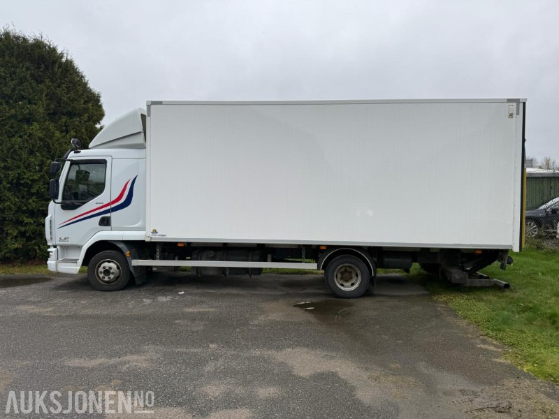 2017 DAF LF 2010 FA SKAPBIL 16 PALLER SERVICEHISTORIKK. - Camión caja cerrada: foto 3 2017 DAF LF 2010 FA SKAPBIL 16 PALLER SERVICEHISTORIKK. - Camión caja cerrada: foto 3