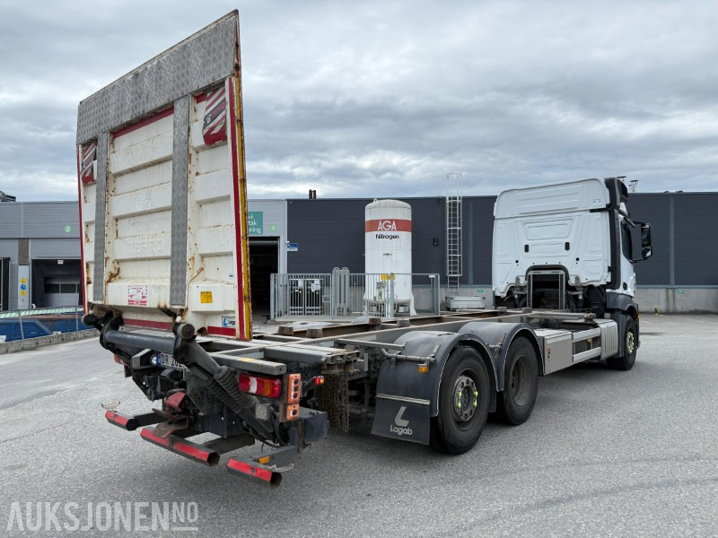 2017 Mercedes-Benz ACTROS 2548 containerbil, Zepro baklem, automat, 476hk, ryggekamera, multiratt - Camión portacontenedore/ Intercambiable: foto 5 2017 Mercedes-Benz ACTROS 2548 containerbil, Zepro baklem, automat, 476hk, ryggekamera, multiratt - Camión portacontenedore/ Intercambiable: foto 5