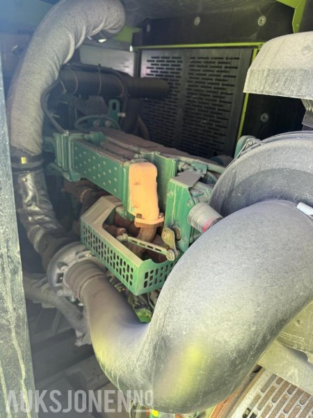 2017 Pramac GSW 280V - Svært lite brukt aggregat på hele 275 KVA, Kun 448 timer - Equipo de construcción: foto 4 2017 Pramac GSW 280V - Svært lite brukt aggregat på hele 275 KVA, Kun 448 timer - Equipo de construcción: foto 4