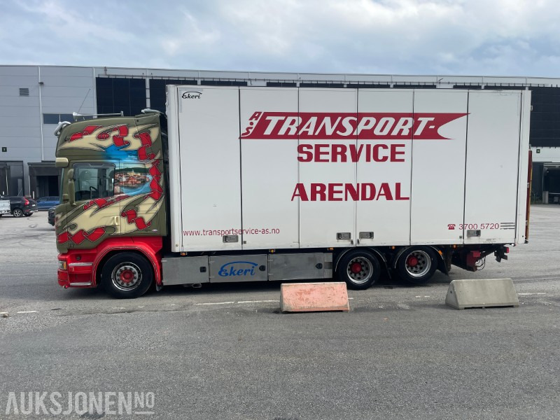 2017 Scania R-580 Ekeriskap m/full sideåpning og 2t bakløfter - Camión caja cerrada: foto 5 2017 Scania R-580 Ekeriskap m/full sideåpning og 2t bakløfter - Camión caja cerrada: foto 5