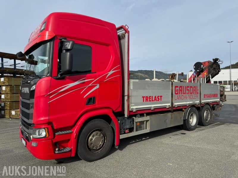 2017 Scania R500 planbil med HMF kran - Camión grúa: foto 1 2017 Scania R500 planbil med HMF kran - Camión grúa: foto 1