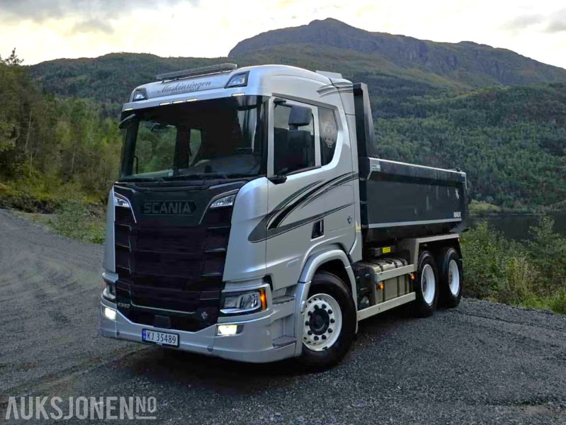 2018 Scania R580 6X4 Euro6T tippbil - 396 357 km - EU ok til 30.09.2026 - Camión volquete: foto 1 2018 Scania R580 6X4 Euro6T tippbil - 396 357 km - EU ok til 30.09.2026 - Camión volquete: foto 1