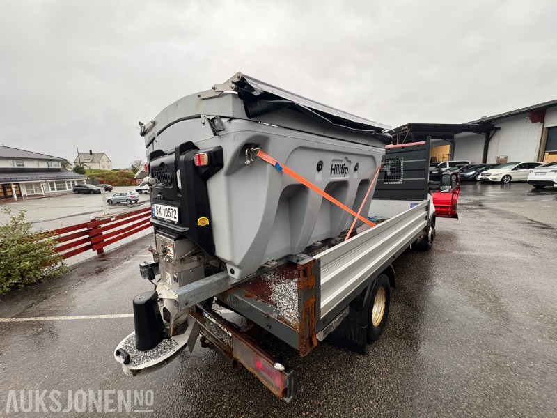 Camión caja abierta 2019 Iveco Daily planbil m/ Hilltip IceStriker og Western Wide-Out brøyteplog - EU godkjent til 04.11.2026: foto 17