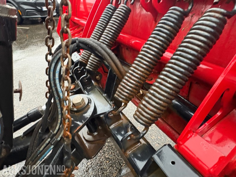 Camión caja abierta 2019 Iveco Daily planbil m/ Hilltip IceStriker og Western Wide-Out brøyteplog - EU godkjent til 04.11.2026: foto 9