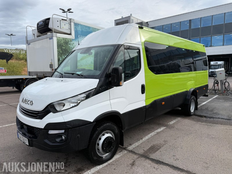 2020 Iveco Daily gass minibuss, luftfjæring, automat, 17 seter, lav km, ekstra seter, tilhengerfeste - Minibús, Furgoneta de pasajeros: foto 1 2020 Iveco Daily gass minibuss, luftfjæring, automat, 17 seter, lav km, ekstra seter, tilhengerfeste - Minibús, Furgoneta de pasajeros: foto 1