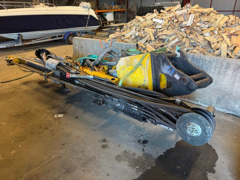 2022 Boretårn for gravemaskin – Kombifeste S60/S70 – Med COP 2238HD+ borhammer - Perforadora: foto 1 2022 Boretårn for gravemaskin – Kombifeste S60/S70 – Med COP 2238HD+ borhammer - Perforadora: foto 1