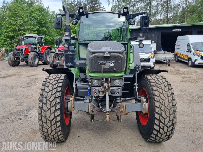 2022 Fendt 211 Vario traktor 1 eier 1834 timer - Tractor: foto 3 2022 Fendt 211 Vario traktor 1 eier 1834 timer - Tractor: foto 3
