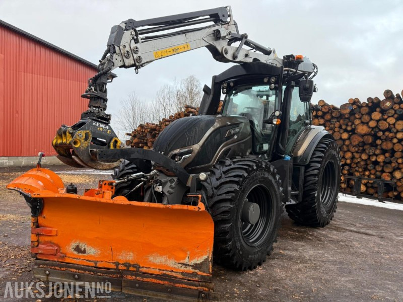 2022 Valtra T155 med Kesla 316T kran og Padagas snøplog - Tractor: foto 1 2022 Valtra T155 med Kesla 316T kran og Padagas snøplog - Tractor: foto 1