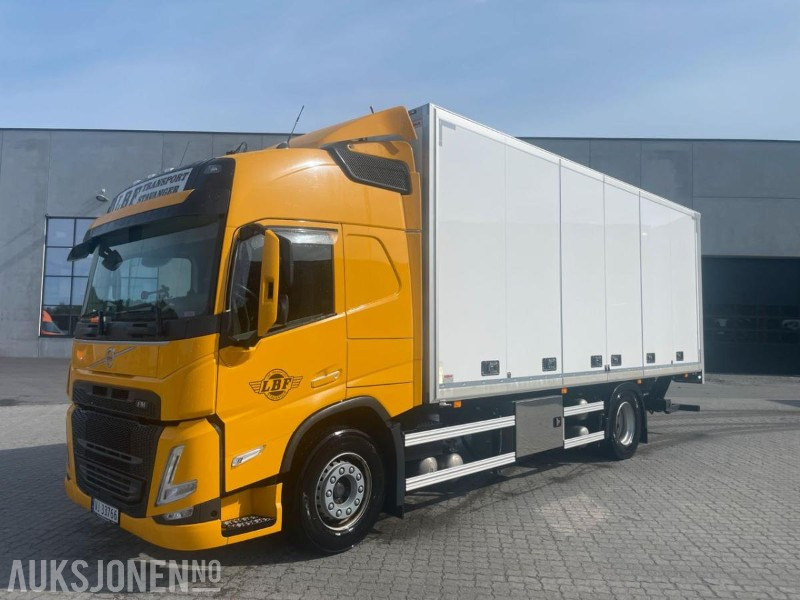 2023 Volvo FM330 SKAPBIL ARKA 18 PALLER SKAP MED FULL SIDEÅPNING - Camión caja cerrada: foto 1 2023 Volvo FM330 SKAPBIL ARKA 18 PALLER SKAP MED FULL SIDEÅPNING - Camión caja cerrada: foto 1