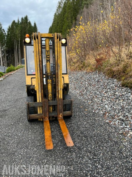 1989 PROPAN TRUCK - TCM FG20 - Equipo de manutención: foto 5 1989 PROPAN TRUCK - TCM FG20 - Equipo de manutención: foto 5
