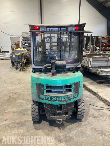 1994 Mitsubishi FD- 20/Cap, gaffeltruck - Equipo de manutención: foto 3 1994 Mitsubishi FD- 20/Cap, gaffeltruck - Equipo de manutención: foto 3