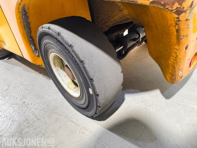 2007 Jungheinrich DFG 430 Motvektstruck 3000KG, 2853 timer - Equipo de manutención: foto 5 2007 Jungheinrich DFG 430 Motvektstruck 3000KG, 2853 timer - Equipo de manutención: foto 5