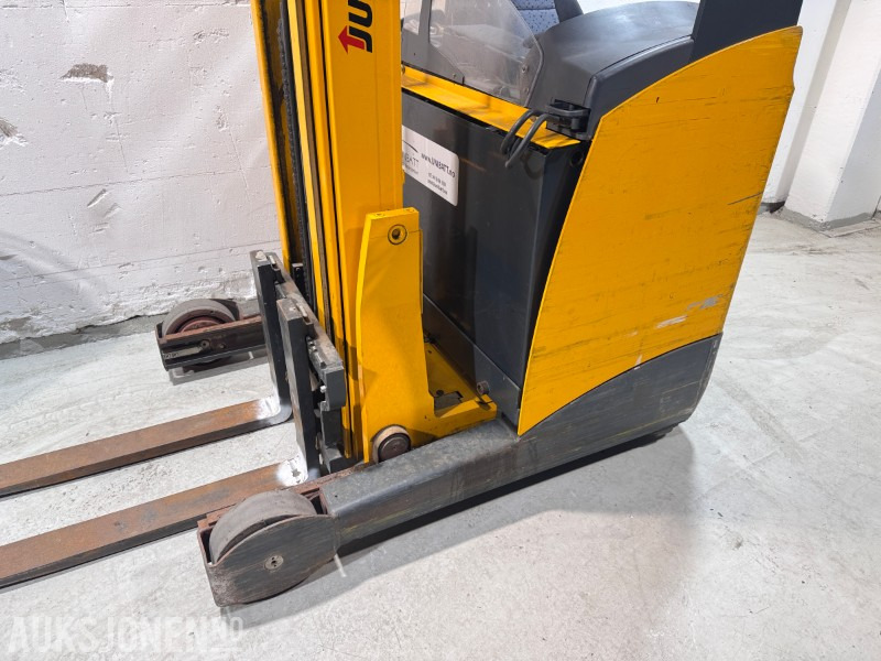 2007 Jungheinrich ETV 214 Elektrisk Skyvemasttruck - Equipo de manutención: foto 4 2007 Jungheinrich ETV 214 Elektrisk Skyvemasttruck - Equipo de manutención: foto 4