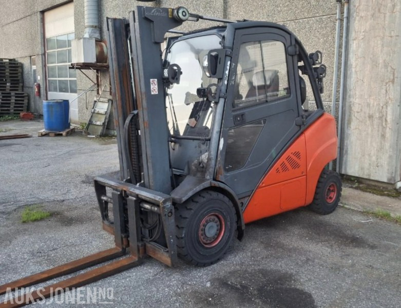 2018 Linde H35D truck 3500kg - Equipo de manutención: foto 1 2018 Linde H35D truck 3500kg - Equipo de manutención: foto 1