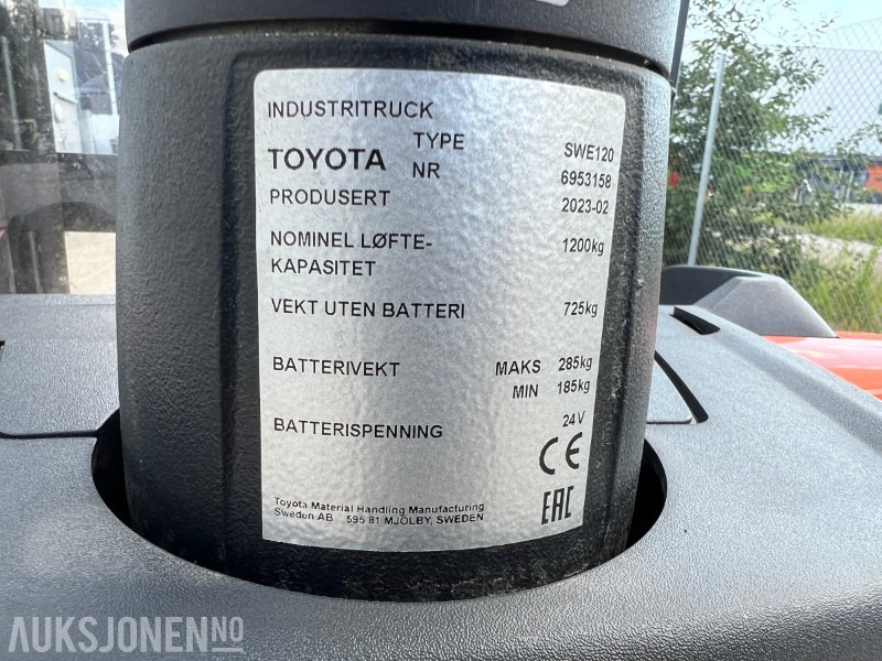 Equipo de manutención Toyota SWE 120 med 2,7m løftehøyde og lader: foto 12